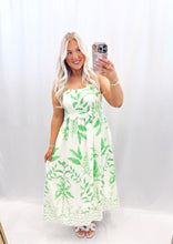 Load image into Gallery viewer, Palm Breeze Dress GREEN
