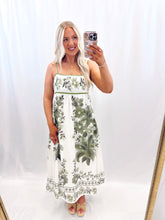 Load image into Gallery viewer, Ocean Avenue Dress GREEN
