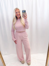 Load image into Gallery viewer, Soft In Pink Set
