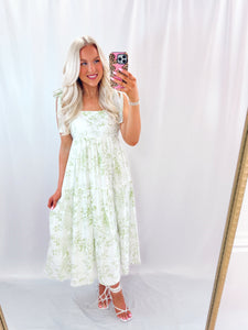 Darling Bloom Dress RESTOCK💖 1 large left