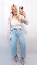Load image into Gallery viewer, Sights Of Spring Sheer Top💖 2 smalls left

