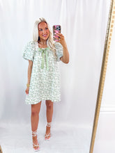 Load image into Gallery viewer, Keep Blooming Dress GREEN
