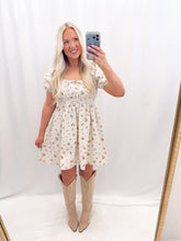 Load image into Gallery viewer, Southern Belle Dress Cream Floral
