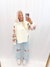 Load image into Gallery viewer, Warmly Woven Pullover
