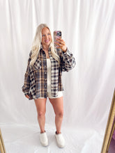 Load image into Gallery viewer, Spiced Cocoa Flannel💖 1 of each size left
