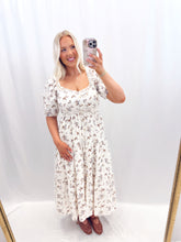 Load image into Gallery viewer, Brown Sugar Bouquet Dress
