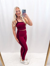 Load image into Gallery viewer, Made To Move Leggings Cherry

