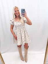 Load image into Gallery viewer, Southern Belle Dress Cream Floral
