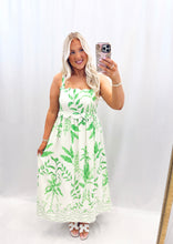 Load image into Gallery viewer, Palm Breeze Dress GREEN
