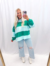 Load image into Gallery viewer, Blue Twist Oversized Top

