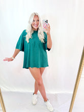 Load image into Gallery viewer, Cool &amp; Chill Oversized BF Tee HUNTER GREEN💖 1 large left
