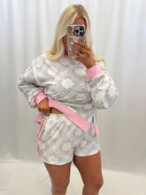 Load image into Gallery viewer, Blooming Lace SET (top + shorts)
