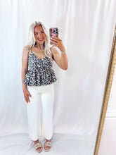 Load image into Gallery viewer, Leopard Muse Top💖 1 medium left
