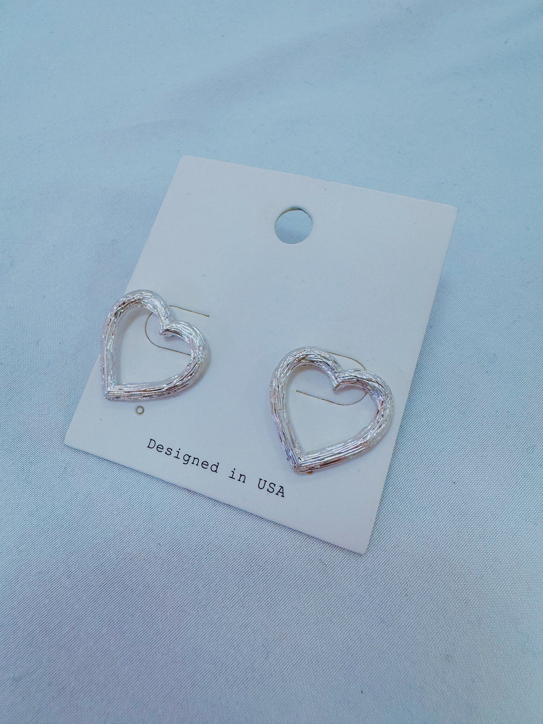 SILVER HEART EARRINGS