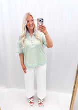 Load image into Gallery viewer, Bloom On The Go Top SAGE💖 1 medium left
