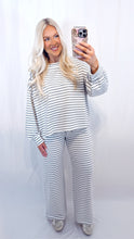 Load image into Gallery viewer, Striped By Me Set (top + pants) GREY/CREAM💖 1 medium left
