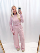 Load image into Gallery viewer, Soft In Pink Set
