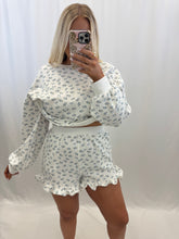 Load image into Gallery viewer, Ruffled Cozy Set💖 2 smalls &amp; 1 large left
