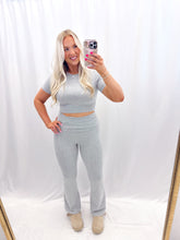 Load image into Gallery viewer, On Repeat Yoga Set
