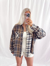 Load image into Gallery viewer, Spiced Cocoa Flannel💖 1 of each size left
