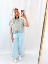 Load image into Gallery viewer, Leopard Lavish Short Sleeve Cardi
