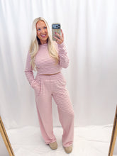 Load image into Gallery viewer, Soft In Pink Set
