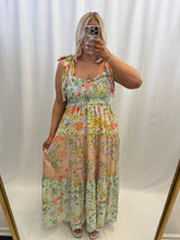 Load image into Gallery viewer, Garden Dream Dress
