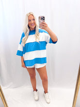 Load image into Gallery viewer, Blue Firework Oversized Top
