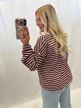 Load image into Gallery viewer, Warm Your Heart Top BURGUNDY
