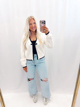 Load image into Gallery viewer, Graceful Knit Bow Sweater💖 medium left
