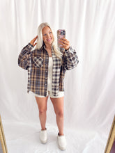Load image into Gallery viewer, Spiced Cocoa Flannel💖 1 of each size left
