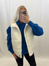 Load image into Gallery viewer, Snowed In Puffer Vest CREAM
