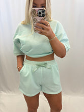 Load image into Gallery viewer, Easy Does It Set MINT💖 1 medium left
