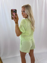 Load image into Gallery viewer, Spring Picnic SET (top + shorts) LIME
