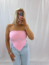 Load image into Gallery viewer, Summer Of Me Top PINK💖 1 medium left
