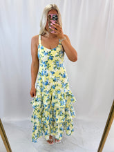 Load image into Gallery viewer, Blooming Beauty Dress

