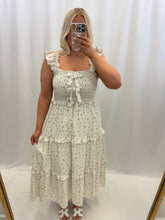 Load image into Gallery viewer, Ivory Petal Dress💖 1 medium &amp; 1 large left
