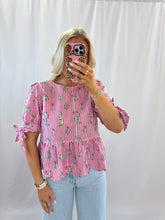 Load image into Gallery viewer, Flirty Floral Blouse PINK
