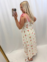 Load image into Gallery viewer, Bloom Fearfully Dress PINK
