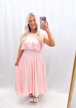 Load image into Gallery viewer, Spring In Pink SET
