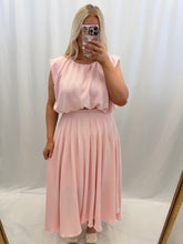 Load image into Gallery viewer, Spring In Pink SET
