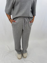Load image into Gallery viewer, Scuba Soft SET H GREY (top + pants)

