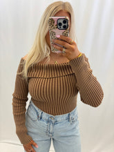Load image into Gallery viewer, Apple Pie Sweater
