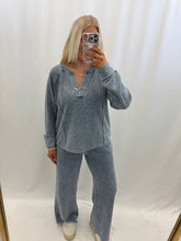 Load image into Gallery viewer, Cozy After Seconds SET (pullover + pants) BLUE
