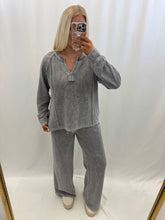 Load image into Gallery viewer, Cozy After Seconds SET (pullover + pants) CHARCOAL
