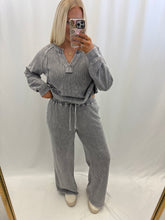 Load image into Gallery viewer, Cozy After Seconds SET (pullover + pants) CHARCOAL
