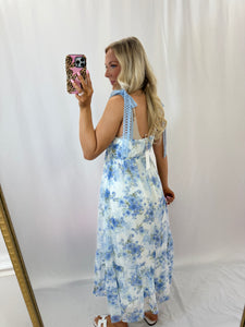 Blooming Lace Dress BLUE